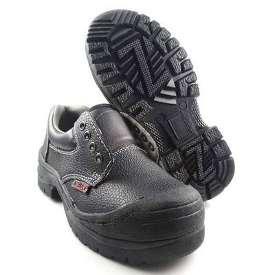 专为严苛工况设计——杭州富牛鞋业钢头防静电防油污防砸劳保鞋全方位解析